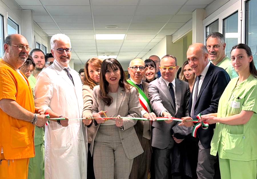 Azienda ospedaliera di Perugia, inaugurata la nuova degenza di Neurochirurgia. Proietti: “Più posti letto, percorsi più efficienti e innovazione tecnologica al servizio della sanità pubblica” – www.regione.umbria.it