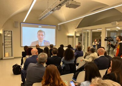 Divario generazionale in azienda, Dika: “Più competitive imprese che valorizzano i giovani”
                         – www.toscana-notizie.it