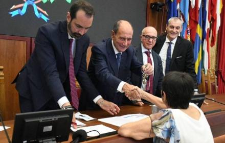 Risanamento Messina, Schifani consegna le chiavi dei nuovi alloggi a 14 famiglie delle baracche – www.regione.sicilia.it