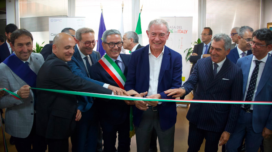urso-inaugurazione-brindisi-08062026-169.jpg