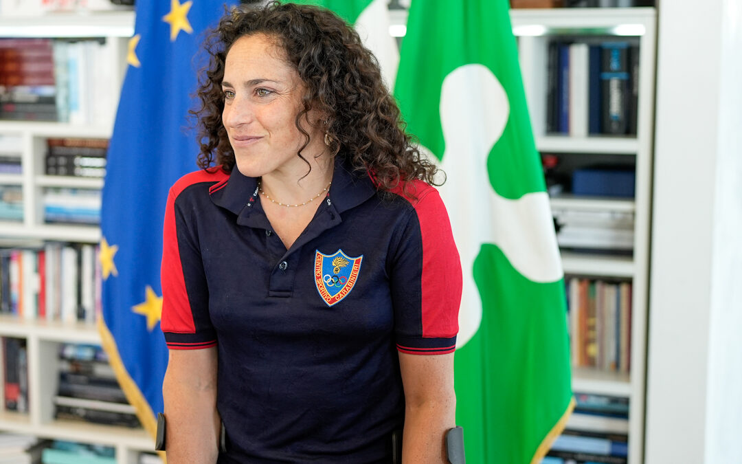 Bertolaso incontra l”artista delle ossa’ che ha curato Brignone – www.lombardianotizie.online