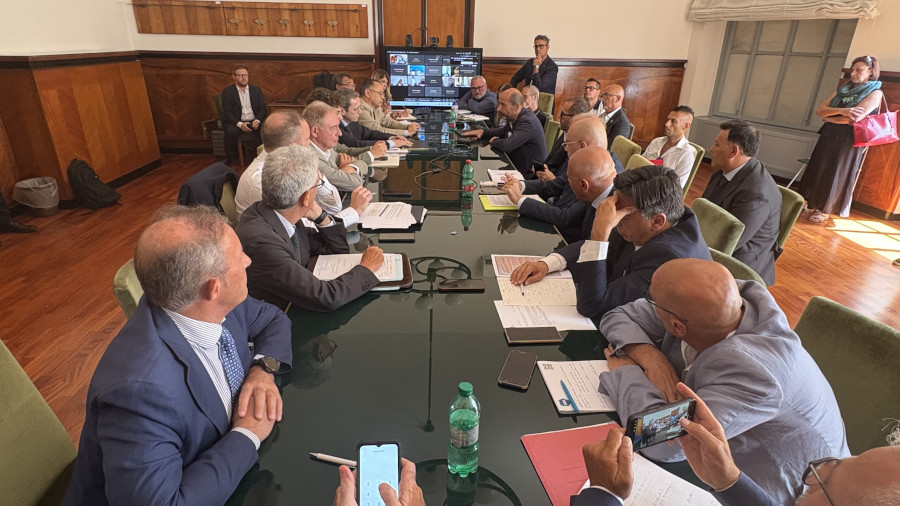 Pfizer: Urso all’azienda, “Ritiro esuberi al più presto. Sito Catania presidio strategico farmaceutico” – www.mimit.gov.it