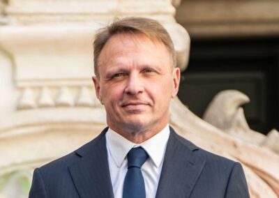 Agricoltura: Lollobrigida, per la Corte Costituzionale abbiamo ragione noi "Stop a fotovoltaico a terra rispetta diritto comunitario e valori costituzionali" – www.masaf.gov.it